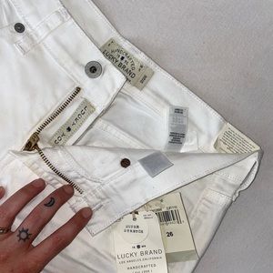 White Lucky Brand Crop Jeans